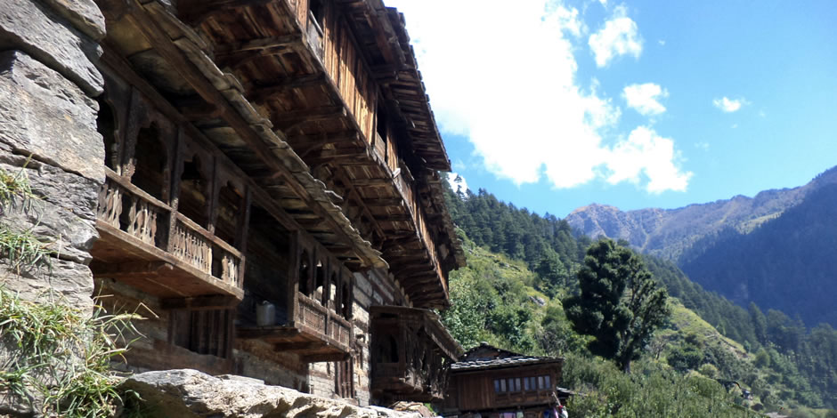 how to reach naggar hotel Soham�s Chateau De Naggar